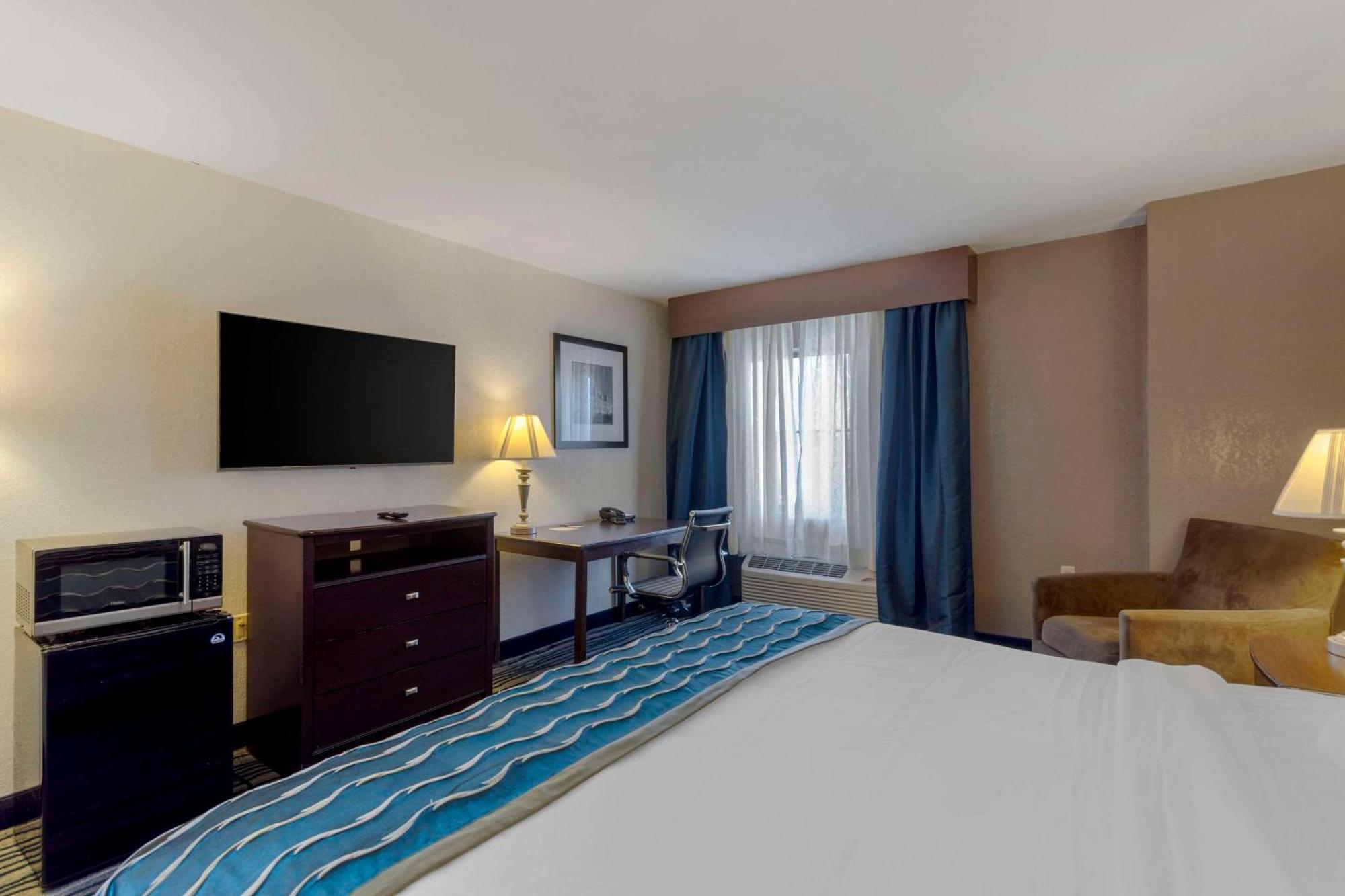 Comfort Inn & Suites Brentwood Esterno foto