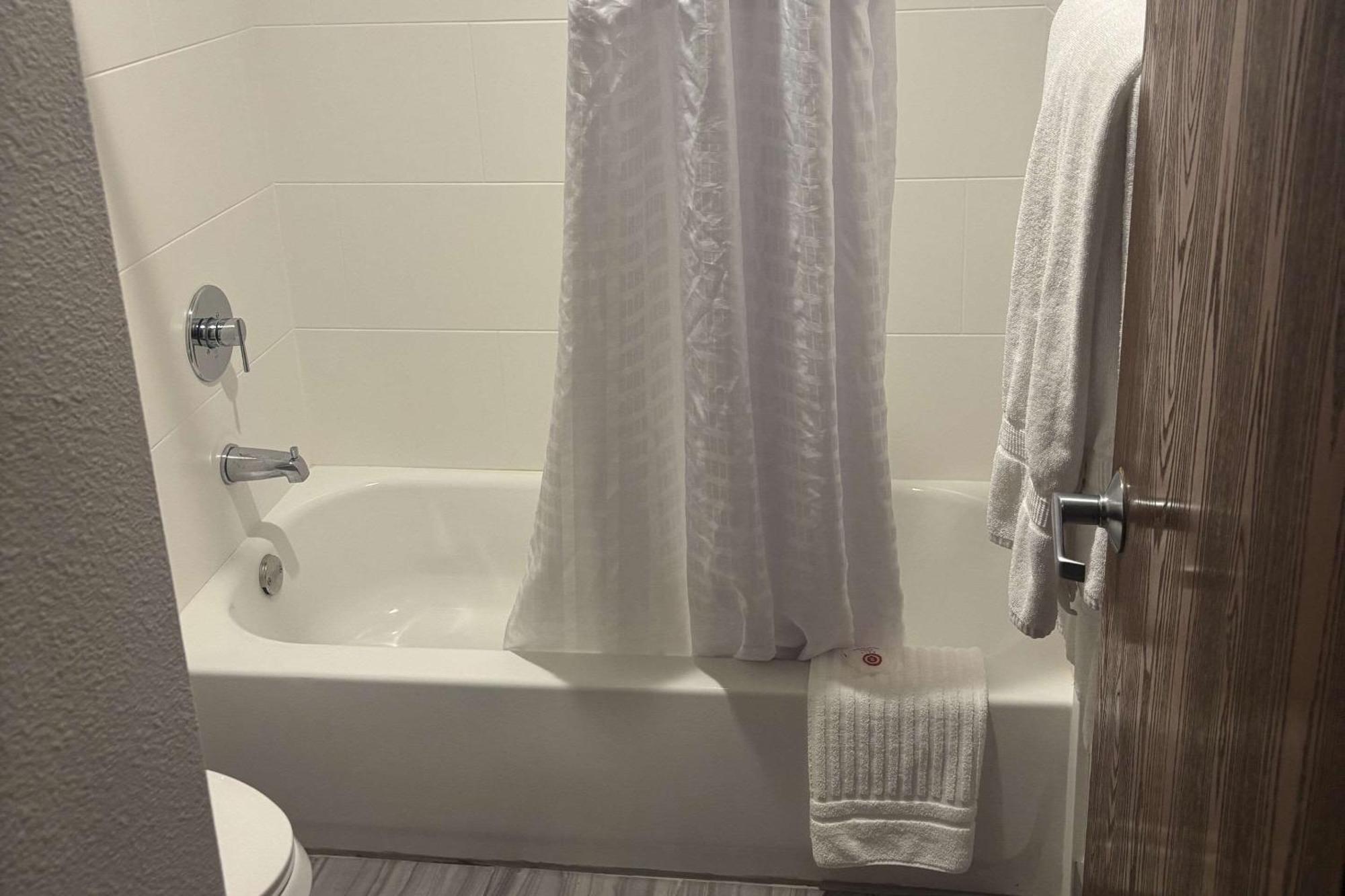 Comfort Inn & Suites Brentwood Esterno foto